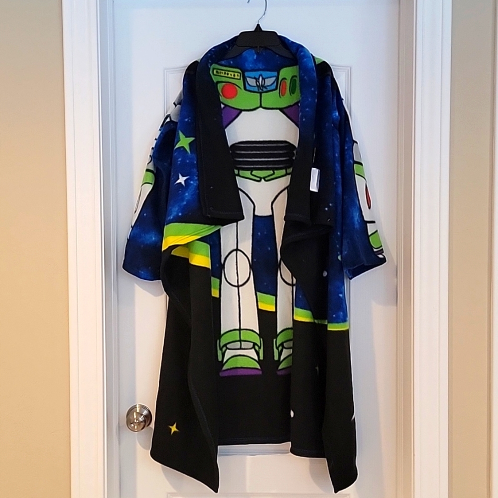 Toy Story 4 Buzz Autographed by Tim Allen Comfy Throw Blanket w Sleeves BrandNew
